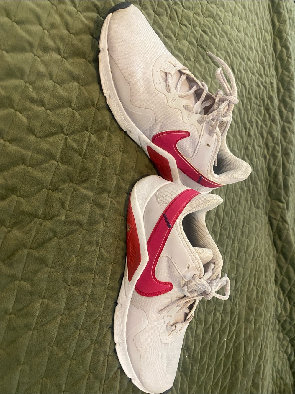 Women's Light Gray Athletic Sneakers with Pink Accents